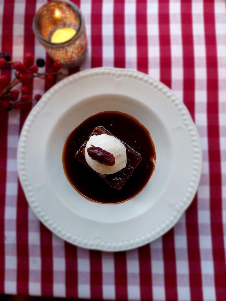 Le Petit Citron, Lawrences Recipes, Caramel Sponge & Vanilla Ice Cream